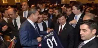 Davutoğlu: Biz Ayağa Kalktık mı Herkes Bize Selam Durur