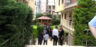 AK Parti'li Vekilin Kapısını Çaldığı Apartmandaki Gerginliğe Polis El Koydu