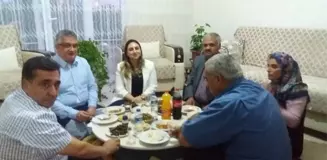 Vali Pekmez Şehit Ailesinin İftar Sofrasına Misafir Oldu