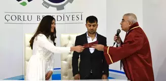 Sevgililer Günü'nde 18 Çift Nikah Kıydı