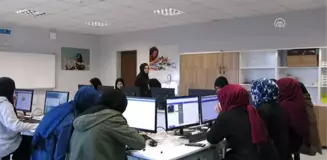 İmam Hatip Öğrencileri Robotik Kodlama ile 'Geleceği' Tasarlıyor