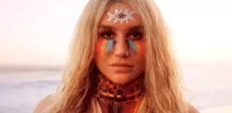 Kesha pop müziğe geri dönüyor