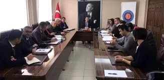 Tren yolu masaya yatırıldı