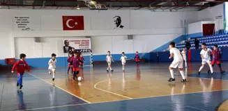 Minikler Futsal Şöleni Başladı