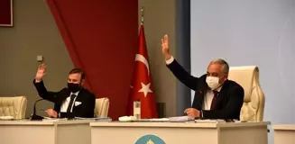 Büyükşehirin 2020 yılı faaliyetleri takdir topladı