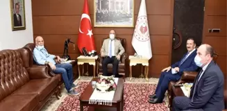 Ankara Eski Valisi Kemal Önal, Vali Mustafa Tutulmaz'ı Ziyaret Etti