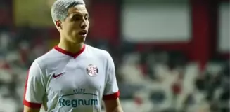 Bir dönem Antalyaspor'da da forma giyen Samir Nasri'nin eski halinden eser yok