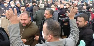 Rüşvet almakla suçlanan CHP'li Küçükkuyu Belediye Başkanı adliyeye sevk edildi