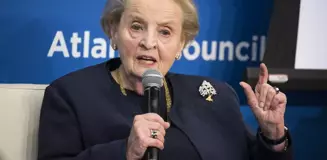 ABD'nin ilk kadın Dışişleri Bakanı Madeleine Albright hayatını kaybetti