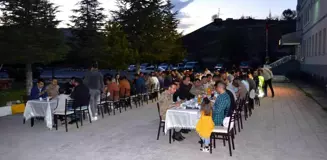 Çemişgezek Kaymakamı Koç güvenlik güçleri ile iftarını açtı