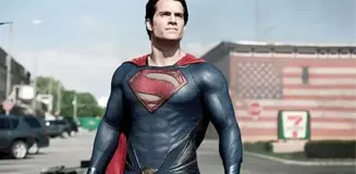 Warner Bros, Henry Cavill'in Süperman rolüne son verdi