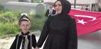 Vali, makam aracını şehit oğluna sünnet düğünü aracı olarak tahsis etti