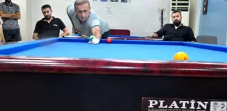 Şırnak'ta düzenlenen bilardo turnuvasının şampiyonu Mehmet Bayram Balık oldu