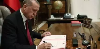 Son Dakika! Erdoğan'ın imzasıyla Rusya, Ukrayna, Polonya, Fas ve Burundi Cumhuriyeti'ne yeni büyükelçiler atandı