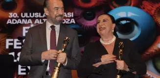 30. Uluslararası Altın Koza Film Festivali'nde Onur Ödülleri Sahiplerini Buldu