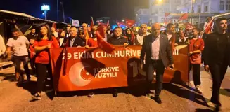 Sinop'ta 29 Ekim Cumhuriyet Bayramı kutlamaları fener alayıyla yapıldı