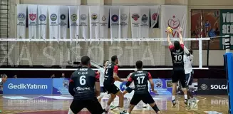 Voleybol: AXA Sigorta Efeler Ligi