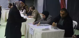 AK Parti Hatay İl Teşkilatı Temayül Yoklaması Yaptı