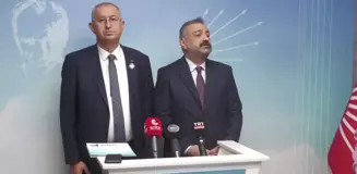 Eski CHP İzmir Milletvekili Atilla Sertel, İzmir Büyükşehir Belediye Başkanlığı İçin Adaylık Başvurusu Yaptı