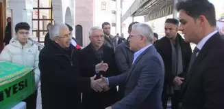 AK Parti Sivas Milletvekili Mehmet Habib Soluk'un Abisi Kamil Soluk Vefat Etti