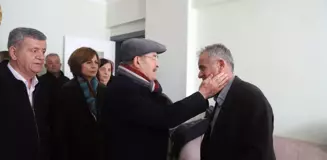 Eskişehir Büyükşehir Belediye Başkanı ve CHP Milletvekilleri Şehit Ailesine Taziye Ziyaretinde Bulundu