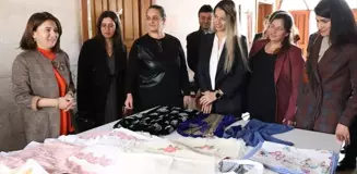 Şanlıurfa Valisi Hasan Şıldak'ın eşi Fatma Şıldak, Viranşehir'de Kadın Kültür Merkezi'ni ziyaret etti