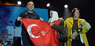 Haluk Levent İzmir Karaburun Nergis Festivali'nde Sahne Aldı