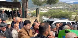 Şehit Jandarma Astsubayın Babası Ahmet Gür Toprağa Verildi