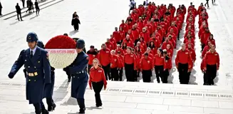 AKUT Arama Kurtarma Derneği Anıtkabir'i ziyaret etti