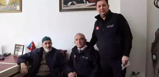 Iğdırlı Ahmet Işık Emekli Maaşını Gazze'ye Bağışladı