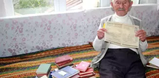 100 Yaşındaki Hüseyin Aydoğan 72 Yıldır Günlük Tutuyor