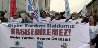 Kamu Emekçileri Giyim Yardımı Hakkı İçin Açıklama Yaptı