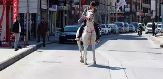 Konya'da Atlı Gezinti