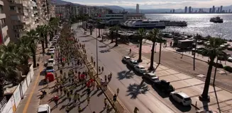 İzmir'de Zübeyde Hanım Koşusu düzenlendi