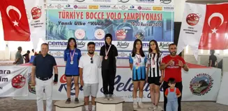 Kula'da düzenlenen Bocce Volo Türkiye Şampiyonası'nda dereceye giren sporcular ödüllendirildi