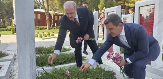 Elazığ Valisi Ömer Toraman, Çanakkale Savaşları'nın yaşandığı Tarihi Gelibolu Yarımadası'nı ziyaret etti