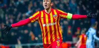 Umut Bulut Aktif Futbol Kariyerini Sonlandırdı