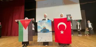 Antalya'da Turgut Reis Camisi Kur'an kursu mezuniyet töreninde ödüller Filistin'e bağışlandı