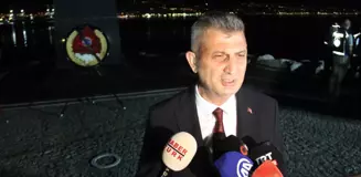 Gölcük'te 17 Ağustos Depremi Anma Programı Düzenlendi