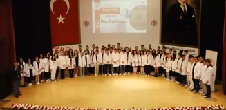 Amasya Üniversitesi'nde Beyaz Önlük Giyme Töreni Düzenlendi