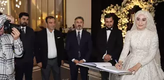 Bakan Yardımcısı Ahmet Aydın, Düğün Töreninde Nikah Şahitliği Yaptı