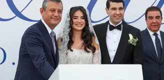 CHP Genel Başkanı Özgür Özel, Çiftin Nikah Şahitliğini Yaptı