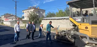 Ulaş İlçesinde Sıcak Asfalt Çalışmaları Devam Ediyor