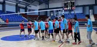 Düzce Yurtlar Arası Voleybol Turnuvasında Final Heyecanı