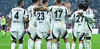 Beşiktaş'ın yıldızı ikinci yarıya çıkamadı