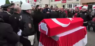 GİRESUN Kaza şehidi polis memuru, Giresun'da toprağa verildi (HABER METNİ EKLENDİ)