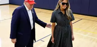 Melania Trump'ın seçim günü görüntüsü tartışma yarattı: Dublör mü, gerçek mi?