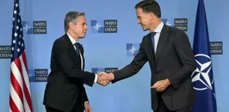 NATO Genel Sekreteri Rutte: Kuzey Korelilerin Ukrayna'da Aktif Olması Ekstra Tehdit Oluşturuyor