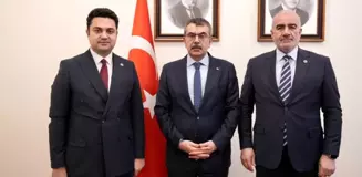 Gölbaşı Kaymakamı Seyhan ve Milletvekili Özhan'dan Bakan Tekin'e Ziyaret