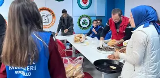 Bafra'da Dünya Gönüllüler Günü Hamsi Etkinliği ile Kutlandı